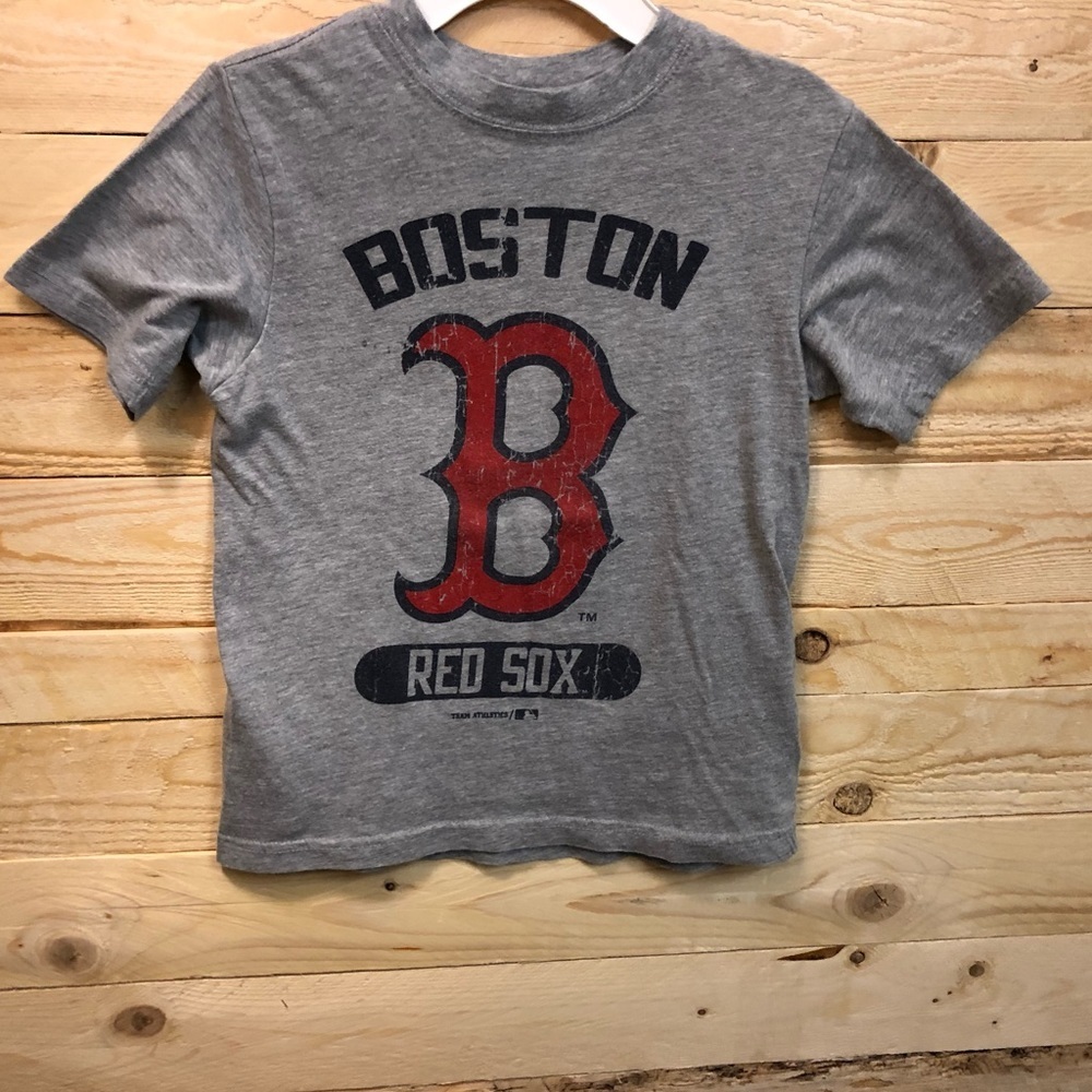 MLB Team Graphic T shirt Gray Sports team Red Sox Baseball 5Y -Little boy
